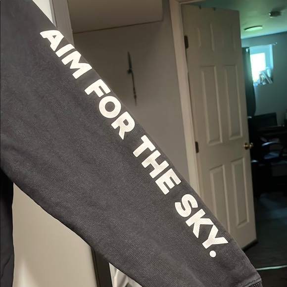 Zara Soar High Sky Black Crewneck Sweater with Graphic Design Men's Size Medium - Picture 5 of 8